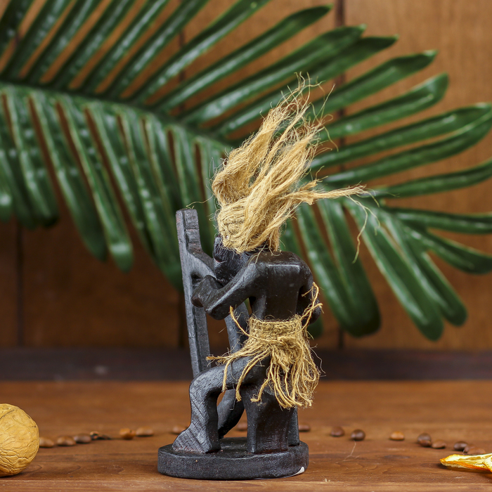 Сувенир дерево "Абориген и арфа" 14х7,5х7,5 см