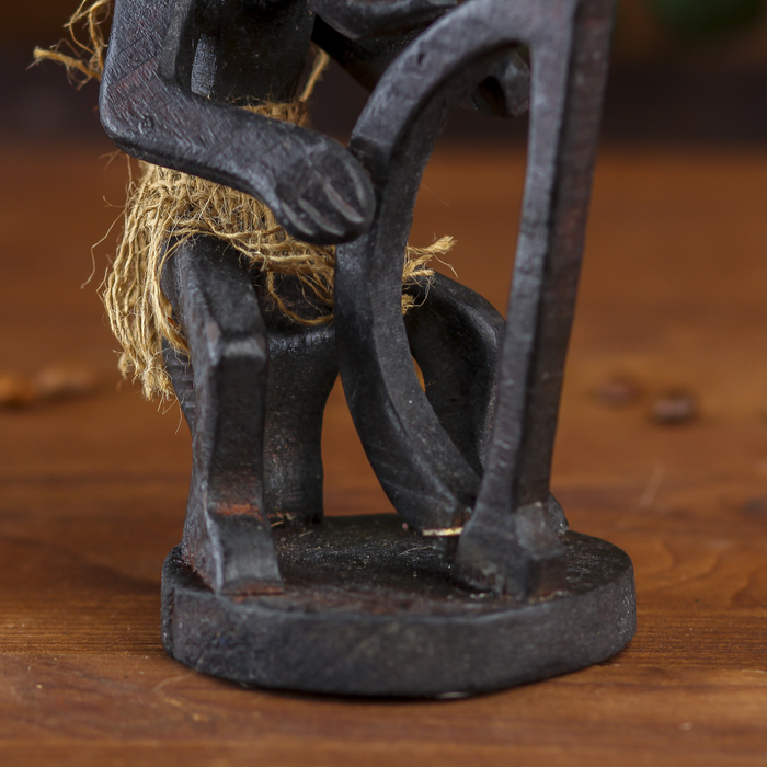 Сувенир дерево "Абориген и арфа" 14х7,5х7,5 см