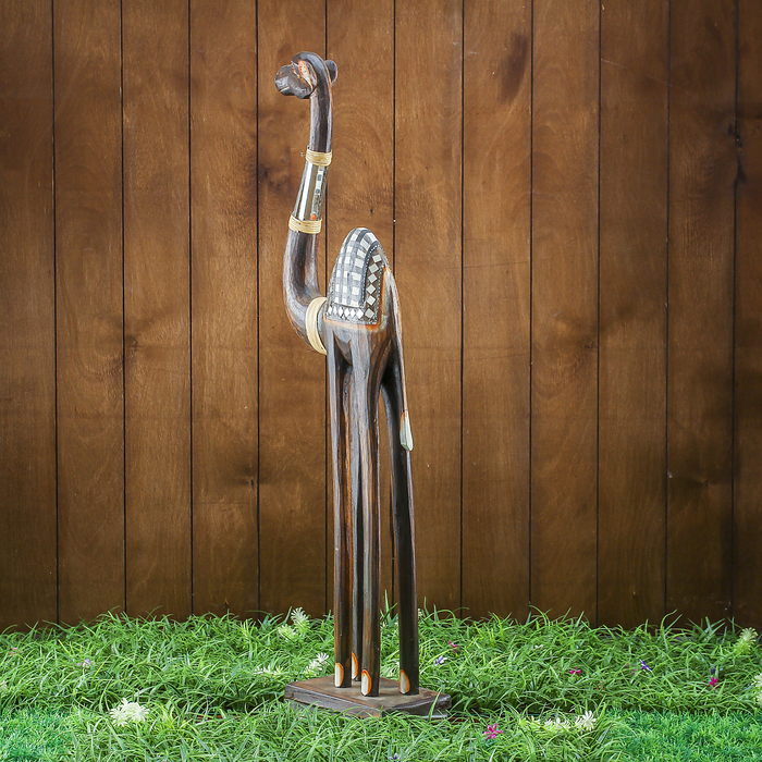 Сувенир дерево "Тёмный верблюд" 26х12х80 см