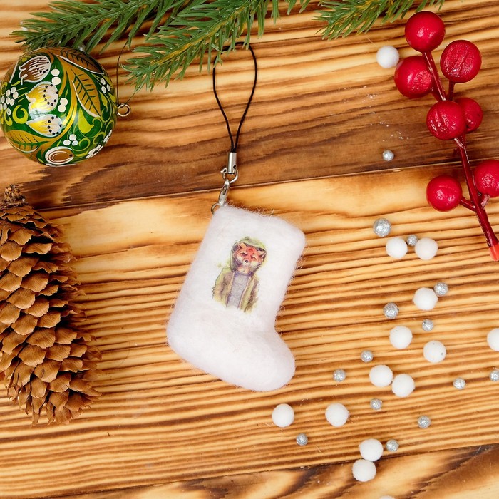 Брелок «Валенок», лис в капюшоне, 5.5 × 4 см, ручная работа