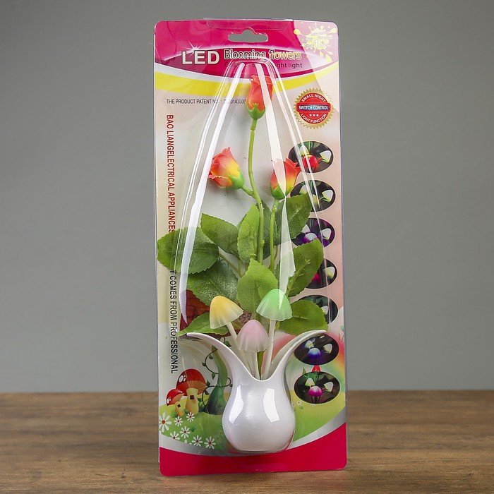 Ночник пластик "Кустовая роза с грибочками" LEDх3 220В МИКС 10,8х9х28 см