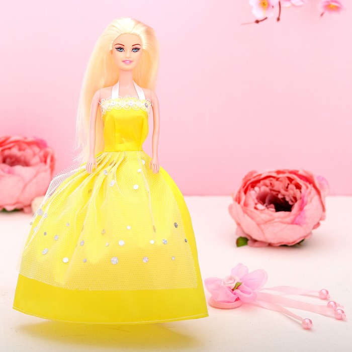 Кукла на подложке с аксессуарами «Лучшей подружке», МИКС