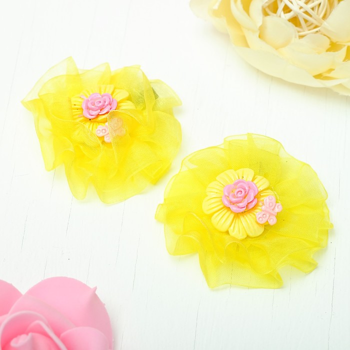 Кукла на подложке с аксессуарами «Самой модной», МИКС