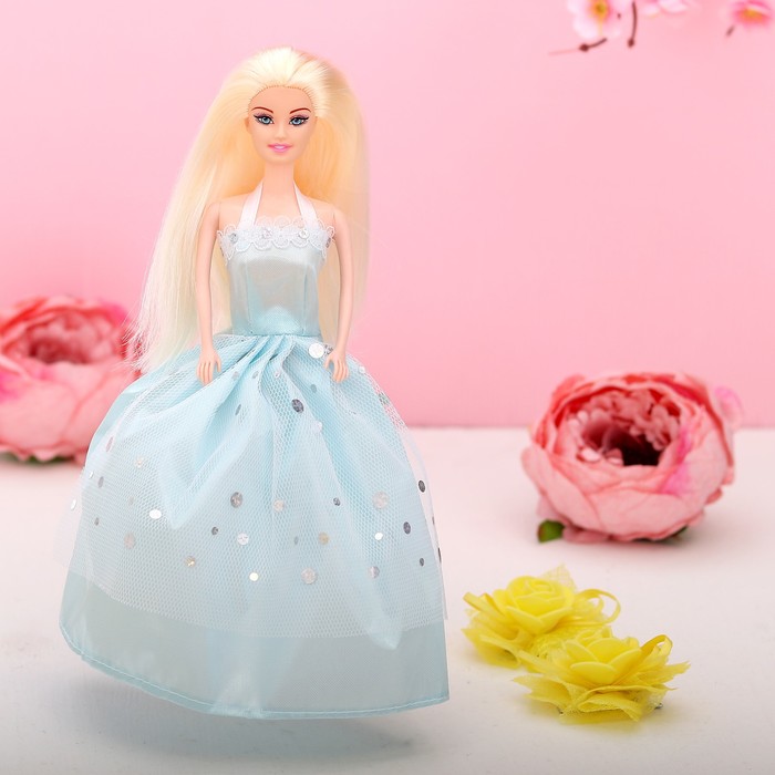 Кукла на подложке с аксессуарами «Самой стильной», МИКС