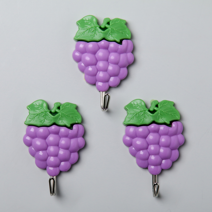 Набор крючков на липучке "Виноград" 3 шт МИКС