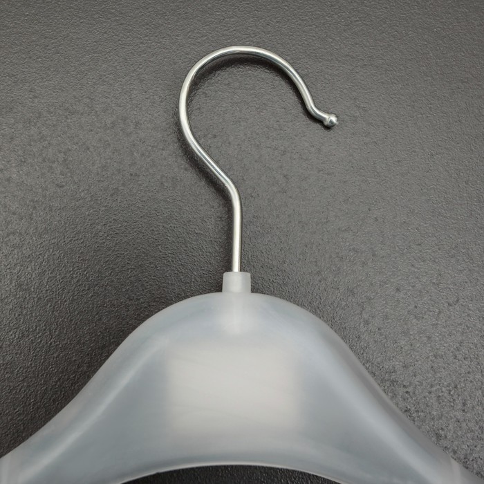 Вешалка-плечики 43х14х4,5 см, цвет прозрачный