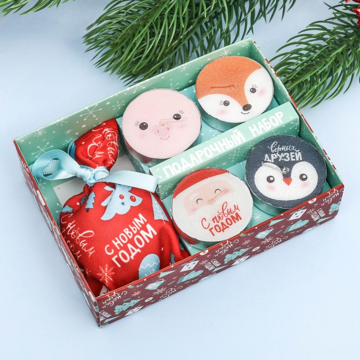 Подарочный набор "Снежной зимы", аромасаше + свечи