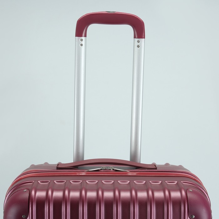 Чемодан средний "Полосы" 24", отдел на молнии, с расширением, кодовый замок, 4 колеса, цвет бордовый