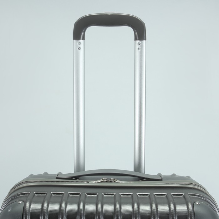 Чемодан средний "Полосы" 24", отдел на молнии, с расширением, кодовый замок, 4 колеса, цвет тёмно-серый