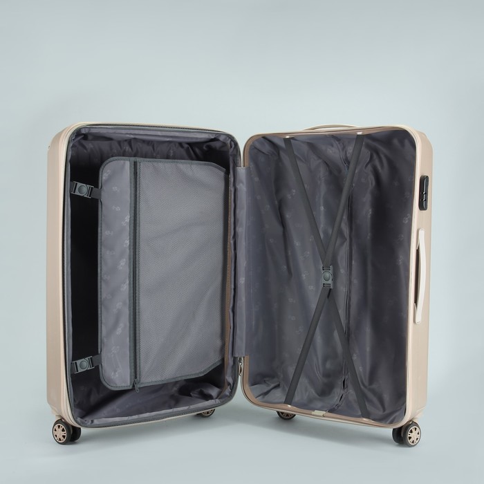 Чемодан большой "Полосы" 28", отдел на молнии, с расширением, кодовый замок, 4 колеса, цвет бежевый
