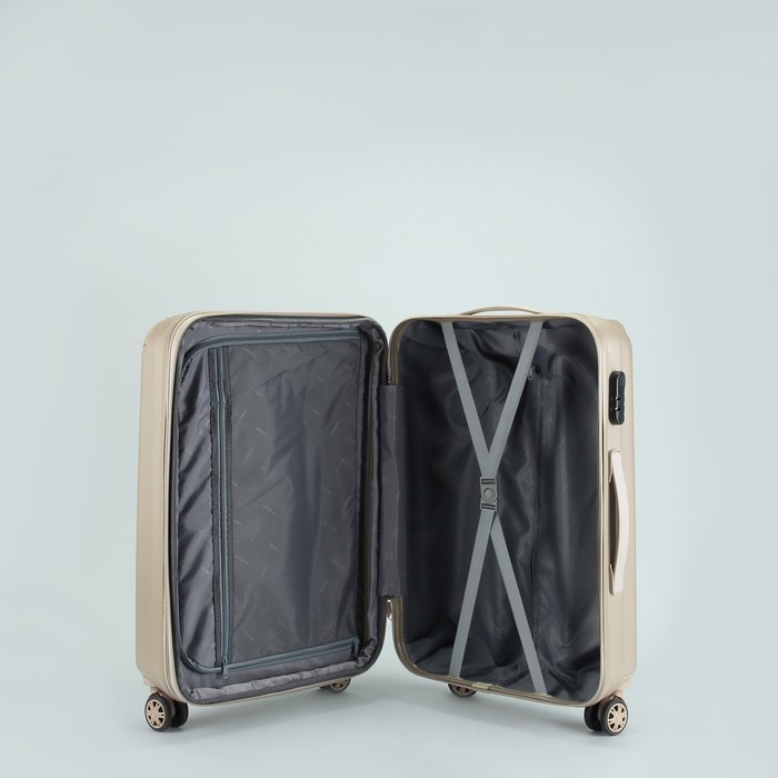 Чемодан средний "Полосы" 24", отдел на молнии, с расширением, кодовый замок, 4 колеса, цвет бежевый