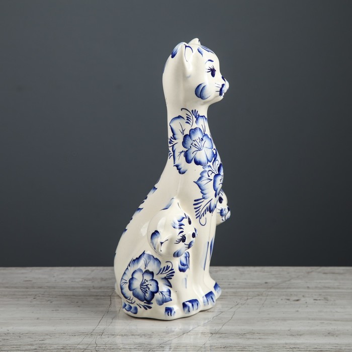 Копилка "Кошка с котятами", гжель