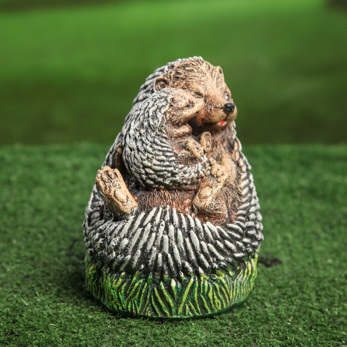 Сувенир -садовый "Ежики" 13*15*17 см