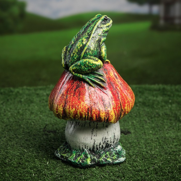 Сувенир - садовый "Жаба на грибе " малая