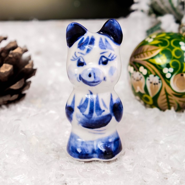 Сувенир «Свинка Соня», 6 см, гжель