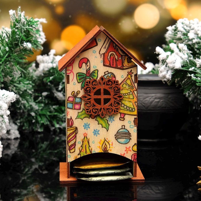 Чайный домик "Новогодний", 8,5х9х18см