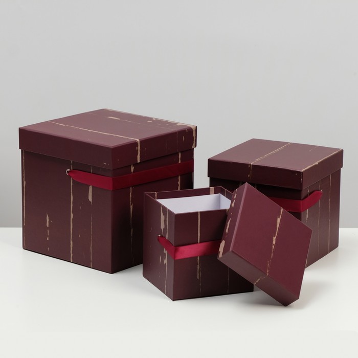 Набор коробок 3в1, бордовый, 13 х 13 х 13 - 20 х 20 х 20 см