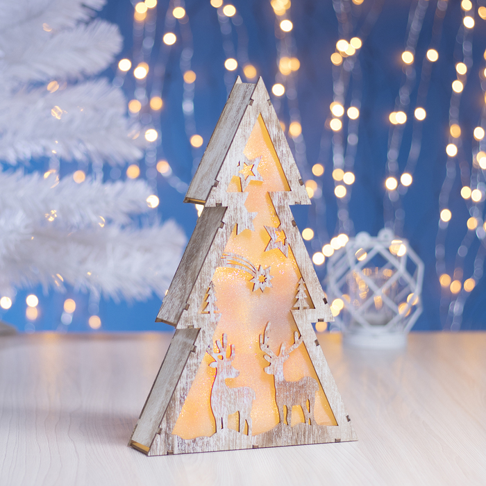 Фигура деревянная "Ёлка с Оленями", 19х30х4.5 см, 2*AАA (не в компл.) 6 LED, серый фон