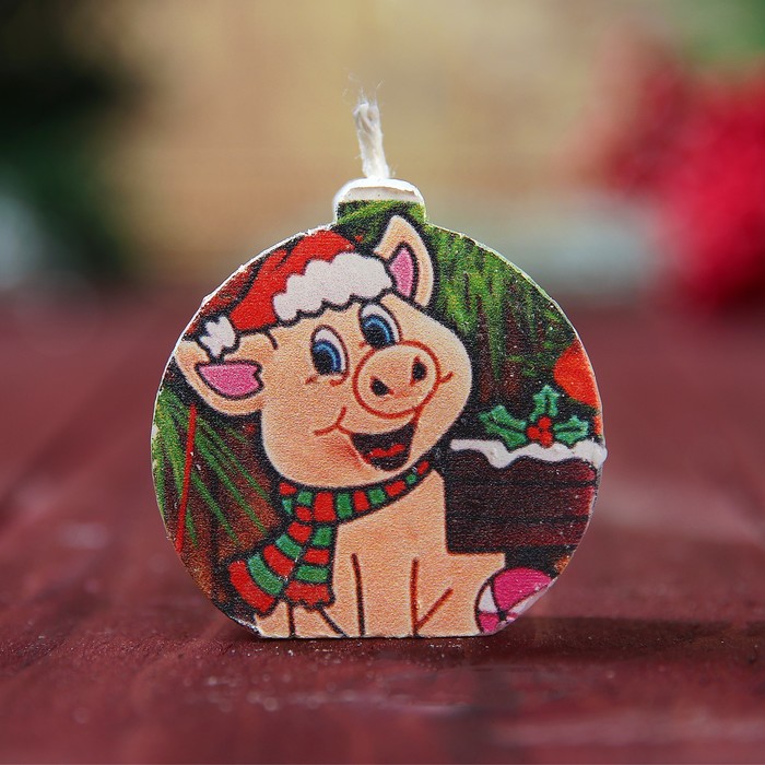 Свеча-медальон "Поросёнок в колпачке" 4х4см, Символ года 2019