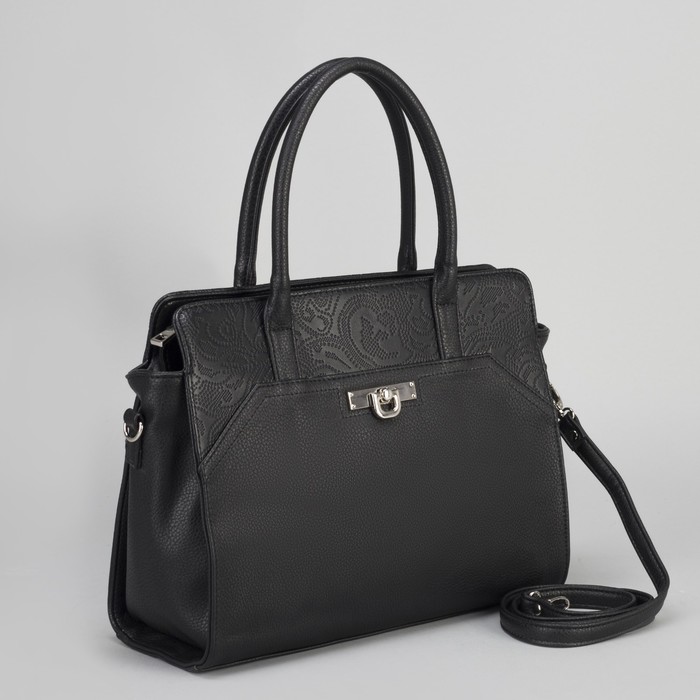 Сумка женская, отдел с перегородкой на молнии, наружный карман, длинный ремень, цвет чёрный