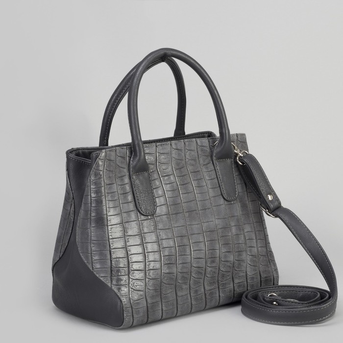 Сумка женская, отдел с перегородкой на молнии, длинный ремень, цвет серый