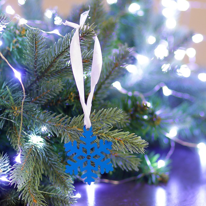 Елочная подвеска металлическая с лентой "Снежинка" 7см синяя