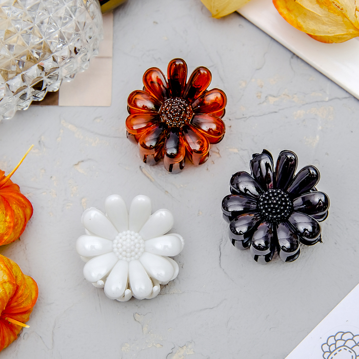 Краб для волос "Брианна" 3,5 см, ромашка, микс