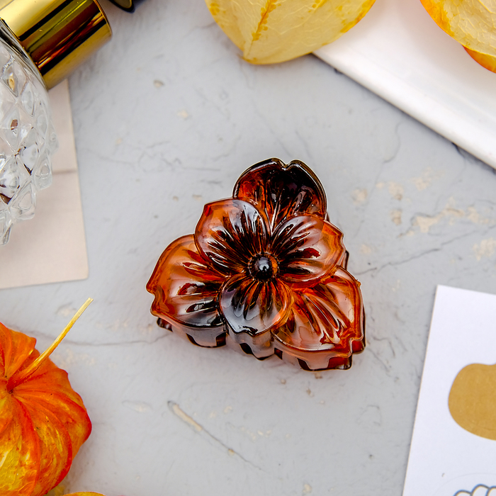 Краб для волос "Брианна" 3,5 см, незабудка,  микс