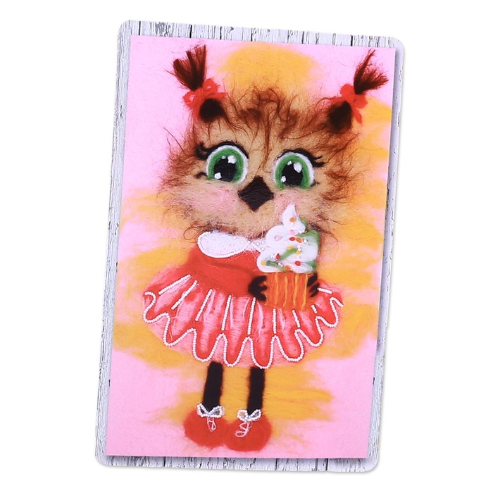 Живопись шерстью с бисером "Сова с кексом"