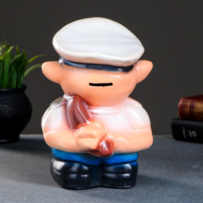 Копилка "Поросёнок-шериф", 15х15х23 см