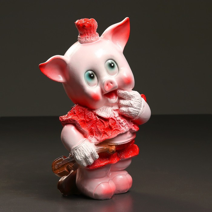 Копилка "Поросёнок со скрипкой №2" красный, 13х20х32 см