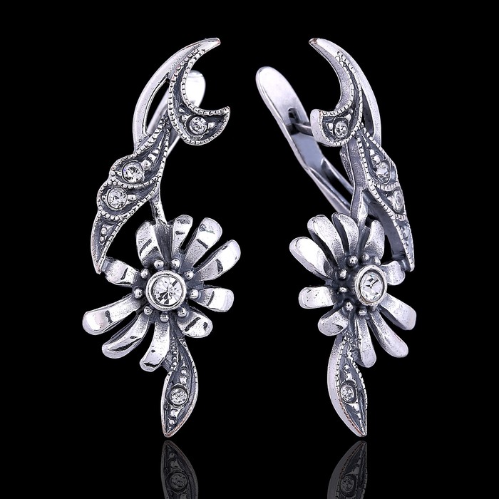 Серьги "Календула", цвет белый в чернёном серебре