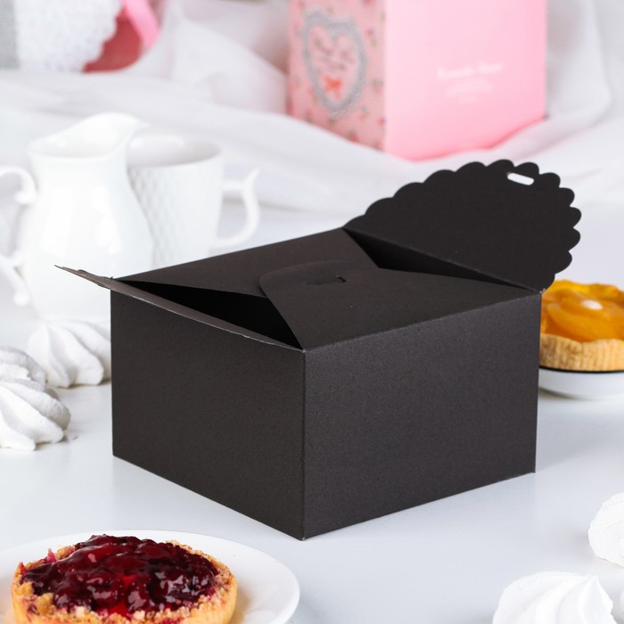 Коробка сборная для сладкого 14 х 14 х 9 см