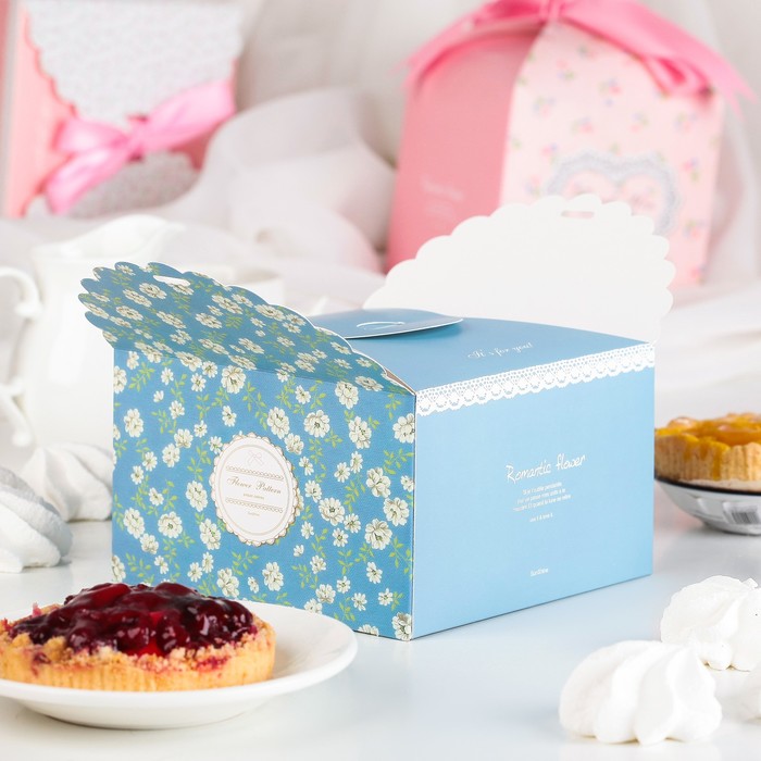 Коробка сборная для сладкого 14 х 14 х 9 см