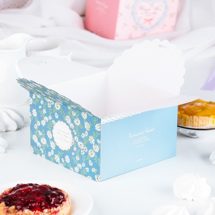 Коробка сборная для сладкого 14 х 14 х 9 см