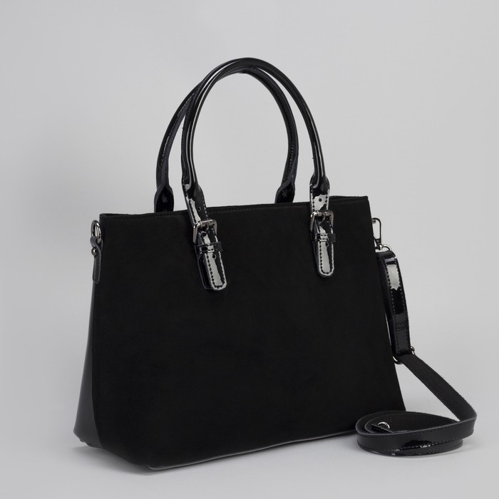 Сумка женская, отдел с перегородкой на молнии, наружный карман, длинный ремень, цвет чёрный