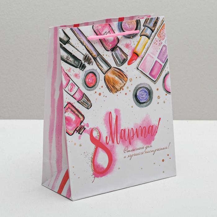 Пакет ламинированный вертикальный «Стильной и модной», 18 × 23 × 8 см