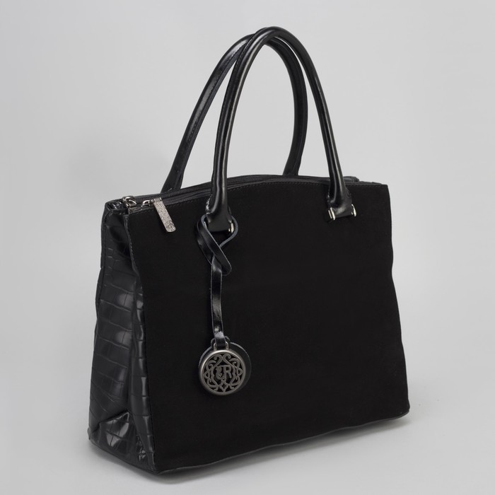 Сумка женская, 2 отдела на молниях, наружный карман, цвет чёрный