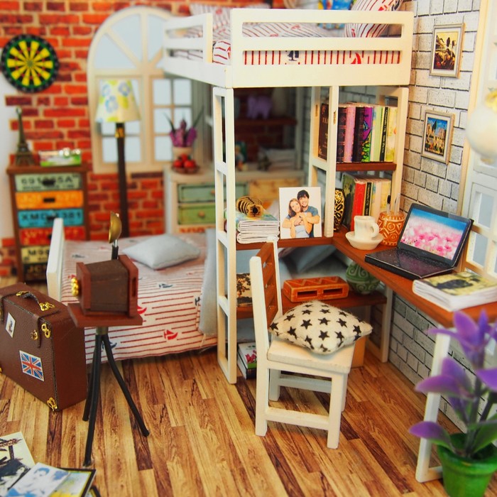 Интерьерный домик - миниатюра, своими руками "Спальня двух братьев" со светом