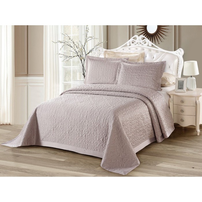 Комплект Blumarine: покрывало 220 × 240 см, наволочки 50 × 70 см - 2 шт