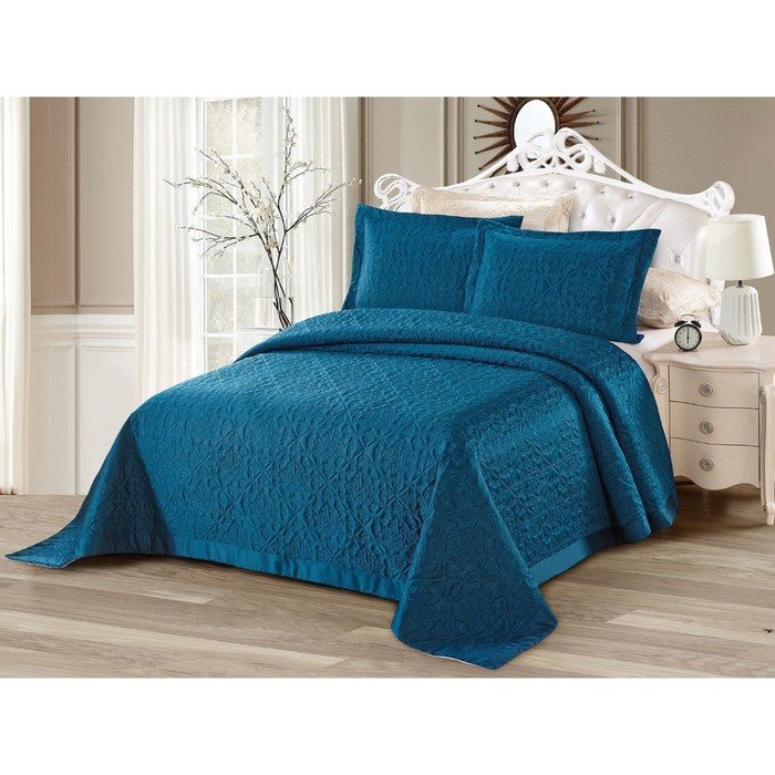 Комплект Blumarine: покрывало 220 × 240 см, наволочки 50 × 70 см - 2 шт