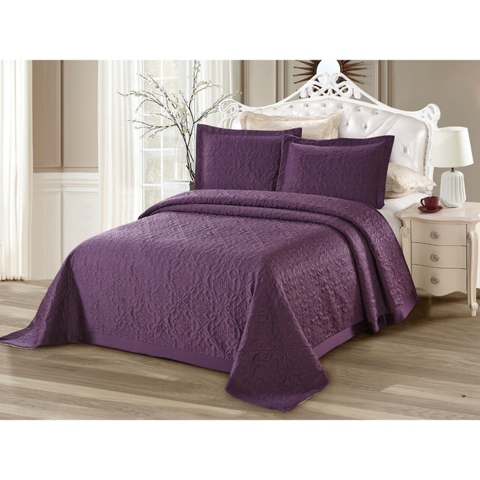 Комплект Blumarine: покрывало 240 × 260 см, наволочки 50 × 70 см - 2 шт