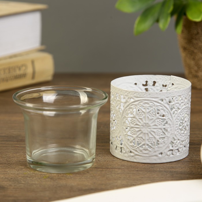 Подсвечник металл, стекло 1 свеча "Ажурный рисунок" белый 5,5х6,2х6,2 см