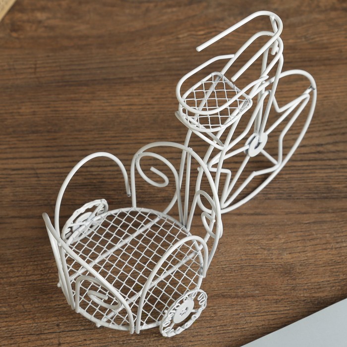 Сувенир металл "Велосипед трёхколёсный" белый 13,5х23х8 см