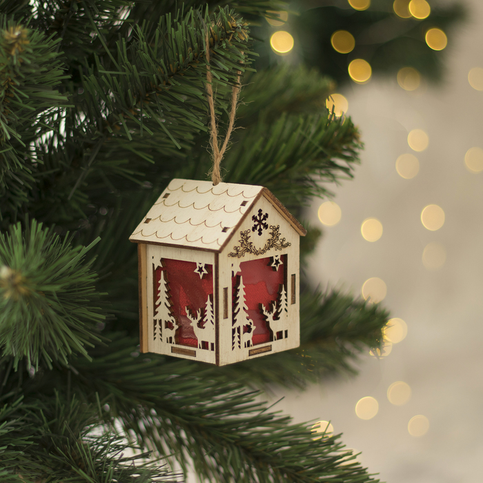 Подвеска световая "Домик с Оленем",8х5х6 см,1 LED,бат.(в комп),красное окно,Т/БЕЛЫЙ УЦЕНКА