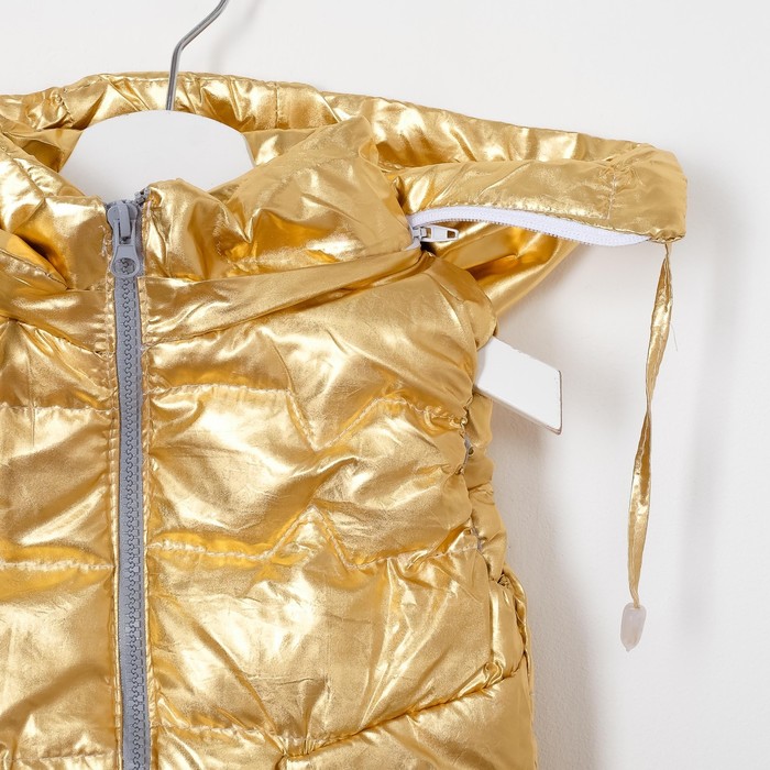 Жилет для девочки с капюшоном, с клапанами, желтое золото, рост 116-122 см