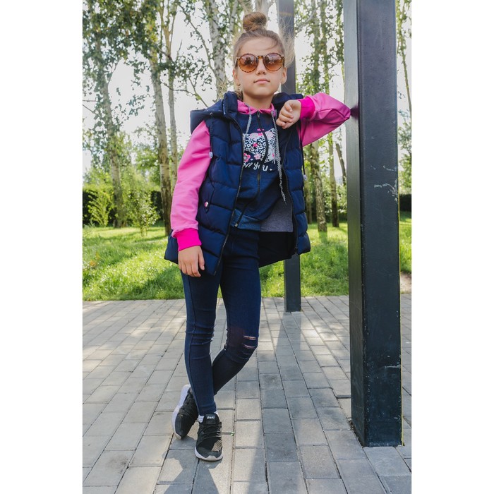 Жилет для девочки с капюшоном, т-синий, рост 146-152 (40)