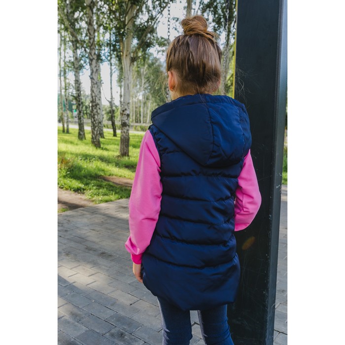 Жилет для девочки с капюшоном, т-синий, рост 146-152 (40)