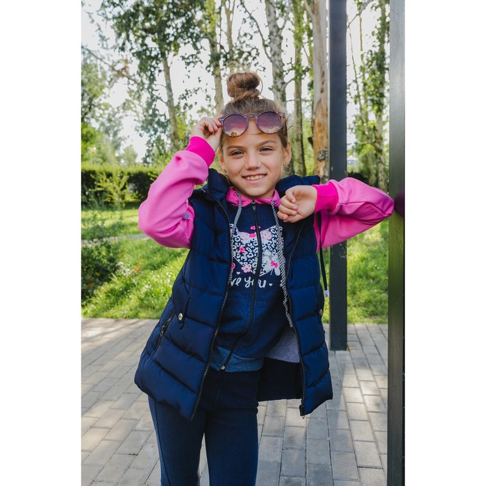 Жилет для девочки с капюшоном, т-синий, рост 152-158 (42)