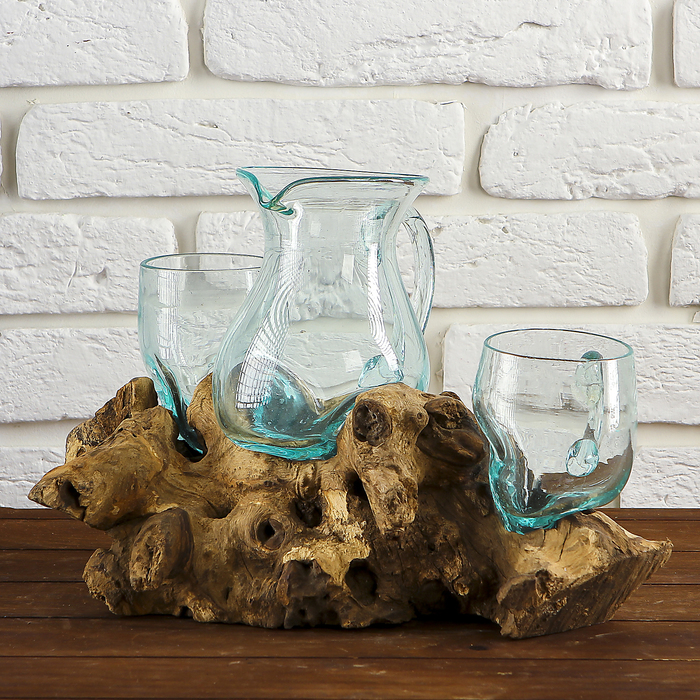 Вазон стекло на дереве "Графин и 2 кружки" 30х35х15 см